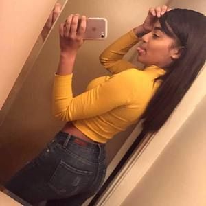 Meet your Posher, Daynalee