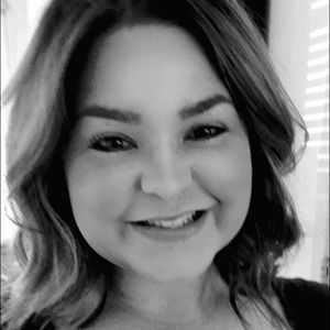 Meet your Posher, Brittney