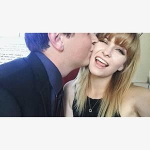 Meet your Posher, Adriana