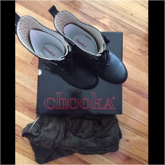 LOWEST! NIB Chooka Camo Rainboots w/  scarf bundle - Picture 2 of 4