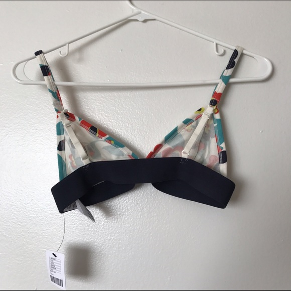 NWT UO Floral Triangle Cotton Bralette - Picture 3 of 3
