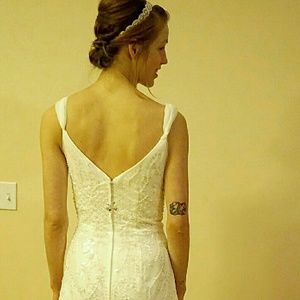 Wedding dress