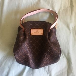 Rioni small hand purse