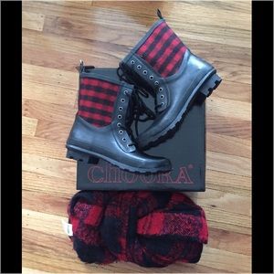 LOWEST! NIB Chooka Plaid Rainboot & scarf bundle