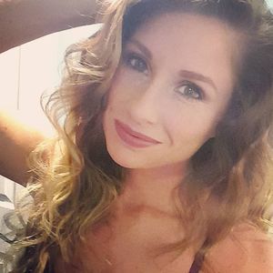 Meet your Posher, Bobbi