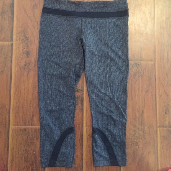 Lululemon crop herringbone leggings