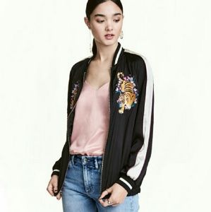 H&M Jackets & Coats - H&M Tiger Embroidered Bomber Jacket H&M Jackets & Coats - H&M Tiger Embroidered Bomber Jacket