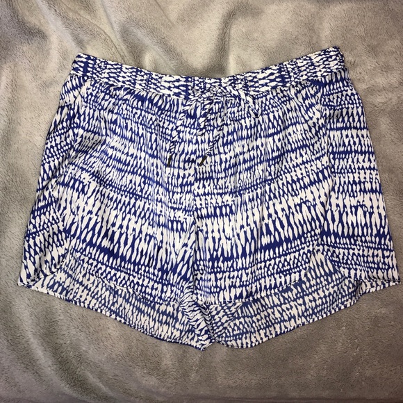 H&M loose shorts