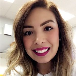 Meet your Posher, Mayra