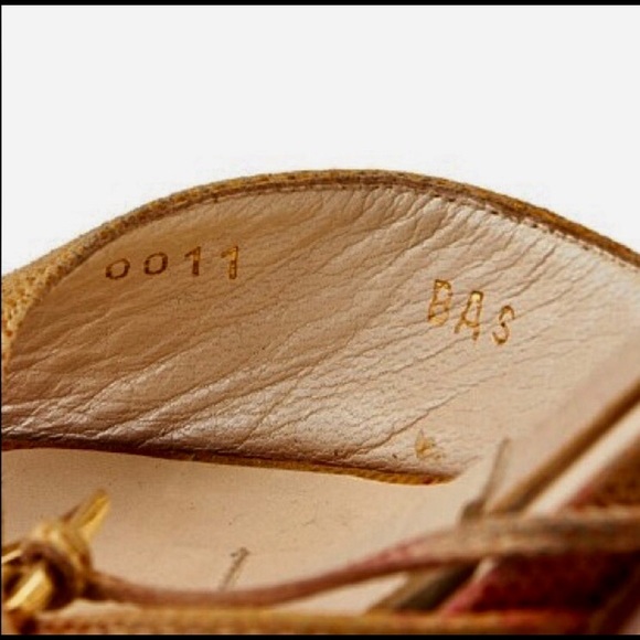 Gorgeous, Classic , Authentic Christian Dior Suede and Gold Kitten Mule Pumps - Picture 4 of 12