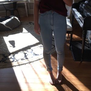 Light high wasted  jeans