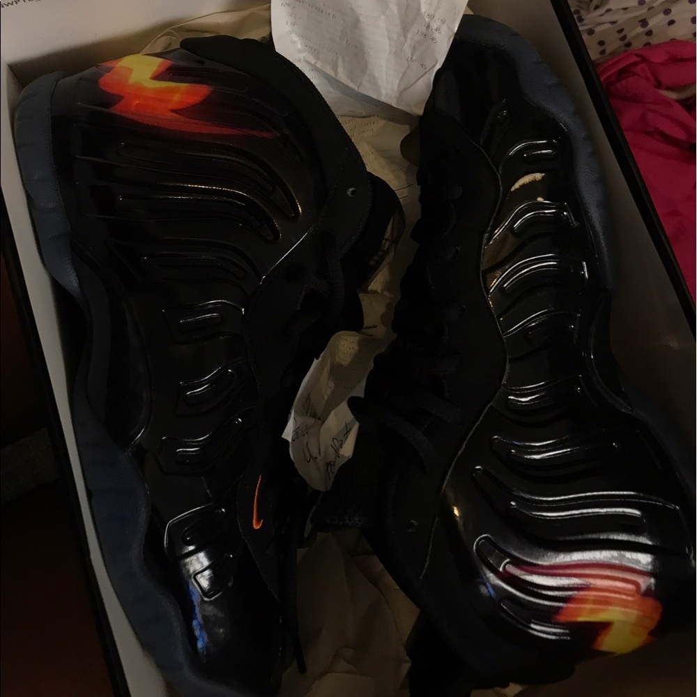 Halloween foamposites (NO TRADES) new with box