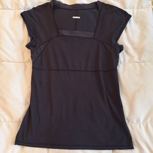 LULULEMON Cap Sleeve TOP
