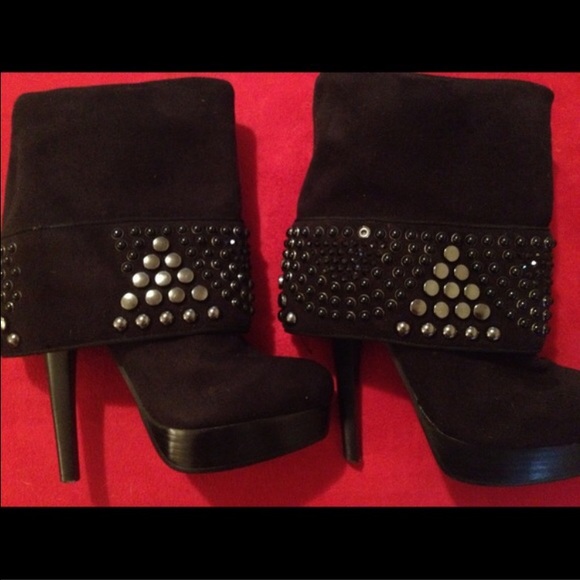 BEBE "Nadine" Studded fold over bootie! Sz. 5