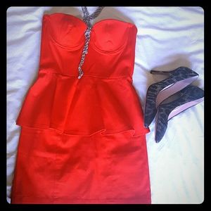 Hot red mini H&M peplum dress!