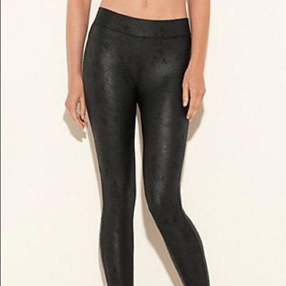 Guess Pants - GUESS DISTRESSED LEGGINGS