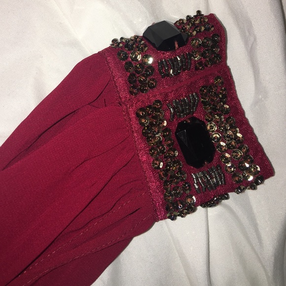 Red top - Picture 2 of 2