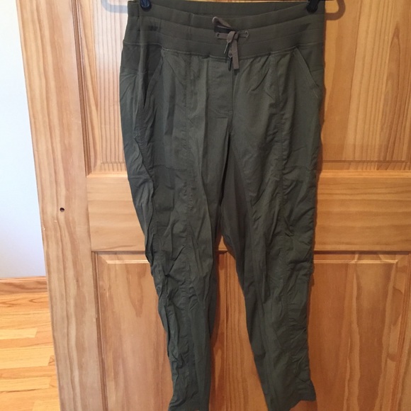 Lululemon street to studio pants