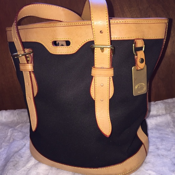 DOONEY & BOURKE bucket purse