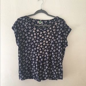 Anthropologie embroidered shirt