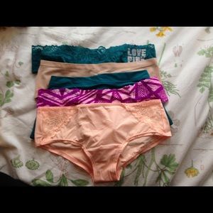 (5 NWT) VS PINK Assorted Underwear