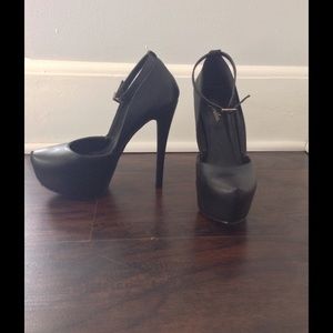 Black High Heels