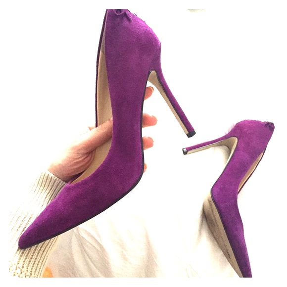 Purple suede pumps!