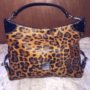 Dooney & Bourke leopard print medium shoulder bag