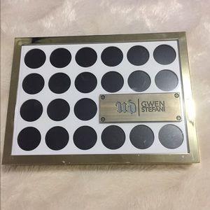 REDUCED!! Urban Decay Gwen Stefani Pallette