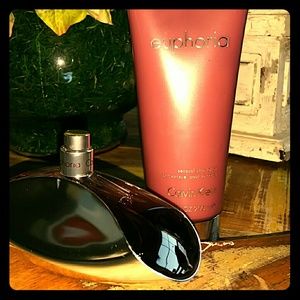 CK Euphoria EDP (UNUSED) includes lotion!