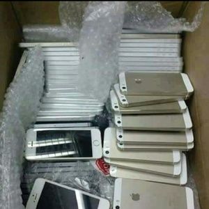 Apple iPhone 6s Plus  128GB Unlocked