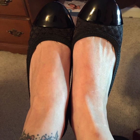 Black ballet flats worn once