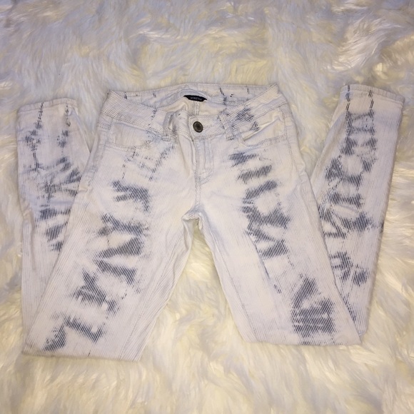 American Eagle Outfitters Denim - American Eagle stretch white wash jegging