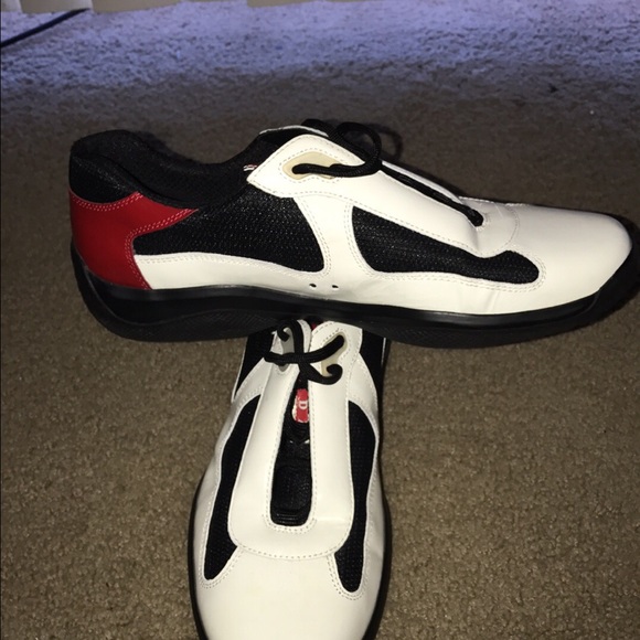 Pradas - Picture 3 of 4