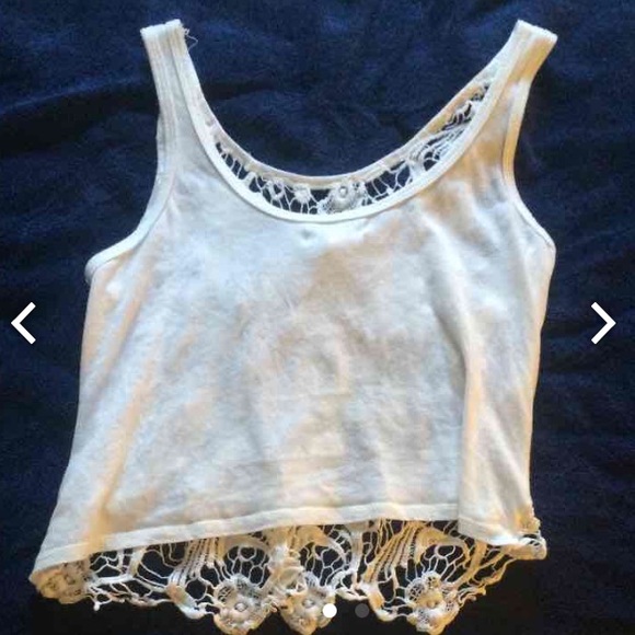 White knit crop top - Picture 3 of 4