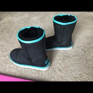 Ugg us size 7