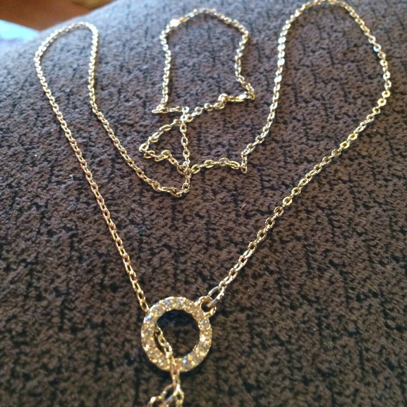 Victoria Secrets necklace Trade for @sfwhite - Picture 3 of 4