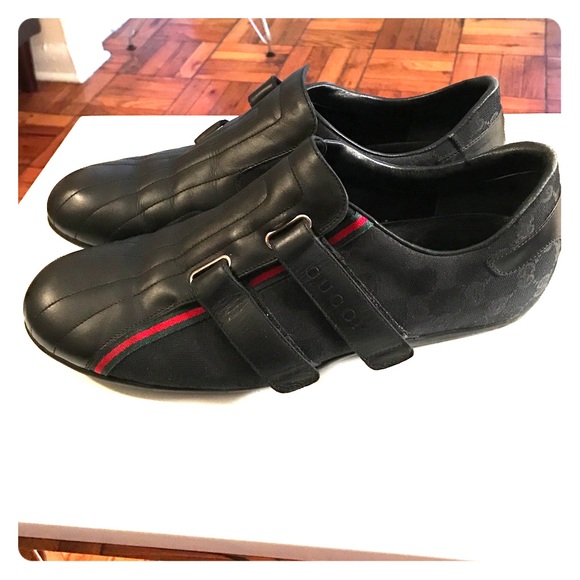 Men's Gucci size 11 shoe. Style #170607