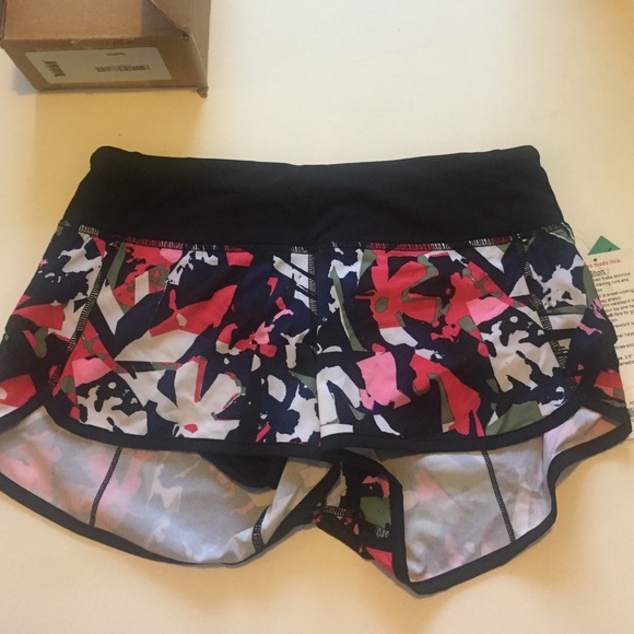 Lululemon Speed Short