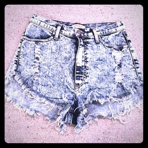 Bleach Washed High Waisted Denim Shorts