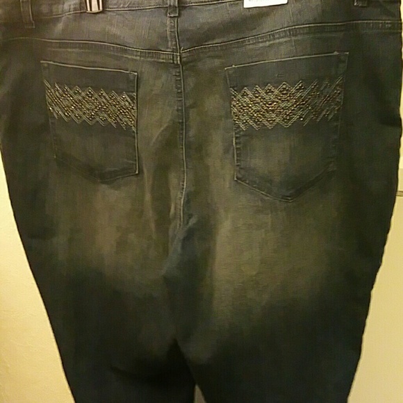 Style and co decorative pocket blue jeans - Picture 2 of 3