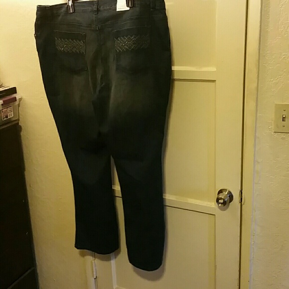 Style and co decorative pocket blue jeans - Picture 3 of 3