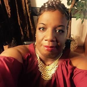 Meet your Posher, Pennie