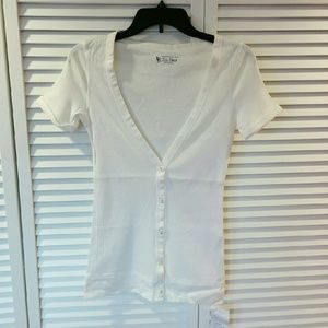 VS short sleeved buttoned top