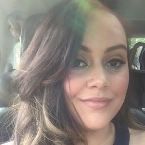 Meet your Posher, Thais