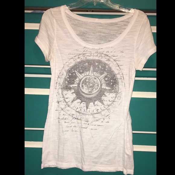 Maurice's T-shirt