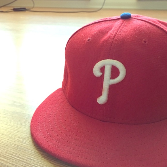 PHILLIES HAT