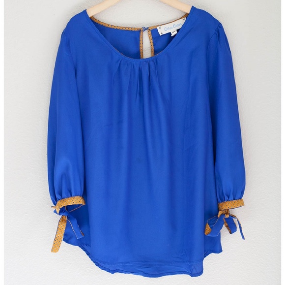 3/4 sleeve blue blouse