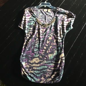 Multi-colored short sleeve shirt