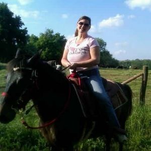 Meet your Posher, Julie